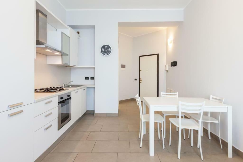 מילאנו Spacious And New Apt In Citta Studi מראה חיצוני תמונה